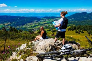 Mountain bike trails and cycling routes