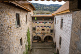 Chateau D'Avully cour