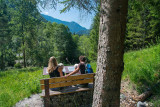 Mobilier sur le géosite de la forêt ivre
