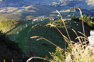 La pointe de Miribel depuis Ajon