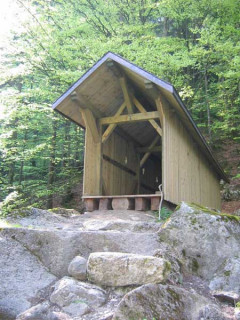 Le Pont couvert Le Pont couvert