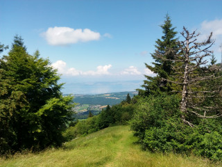 Aire de décollage derrière la chapelle des Hermones