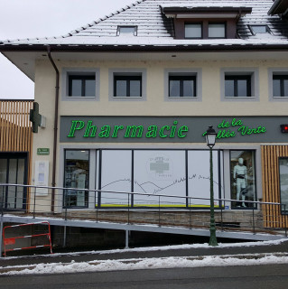 Vallée Verte Pharmacy_Boëge