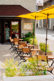 Le Billiat village café_Vailly