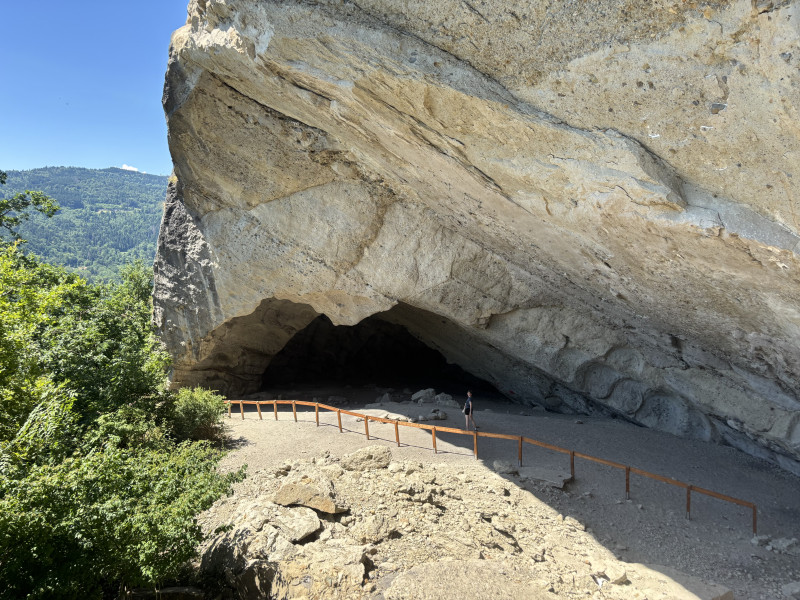 The millstones of Mont Vouan_Viuz-en-Sallaz