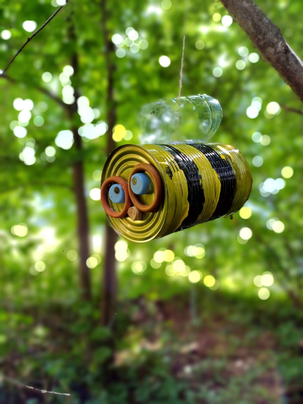 Une Abeille Une Abeille