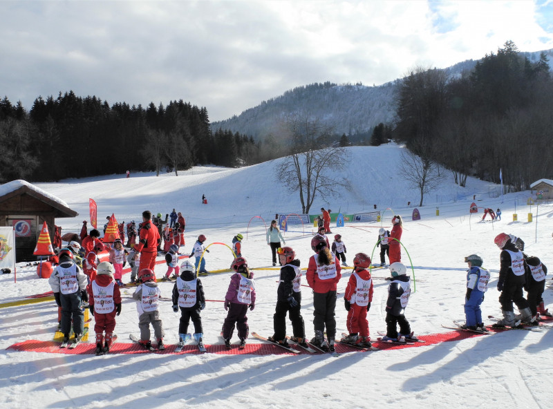 Ecole de Ski Français Children's Area_Habère-Poche Ecole de Ski Français Children's Area_Habère-Poche
