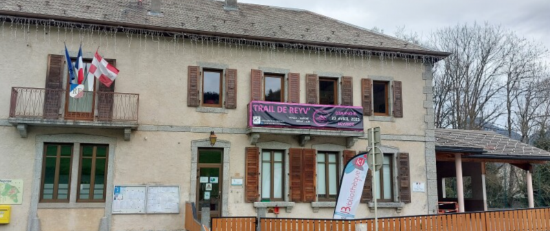 Bibliothèque_Reyvroz