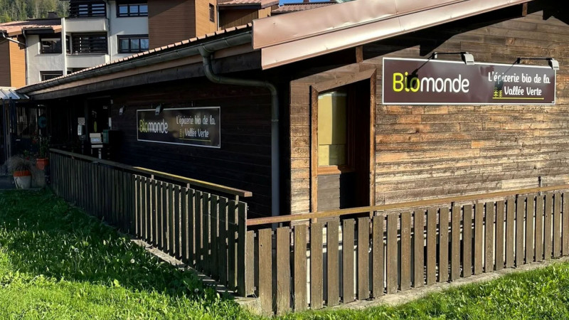 Biomonde L'épicerie Bio De La Vallée Verte_Boëge Biomonde L'épicerie Bio De La Vallée Verte_Boëge