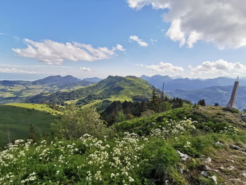 Vue depuis la pointe de Miribel