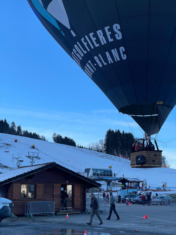 Vol découverte en montgolfière en Vallée Verte_Habère-Poche - © Les Habères Vol découverte en montgolfière en Vallée Verte_Habère-Poche