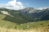 Hiking in the Vallon pastures_Bellevaux