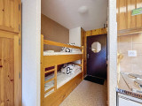 bde32c8a0d1889544c8539cbb9-74301