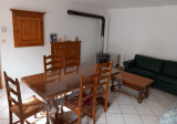 salon-co-te-poe-le-a-bois-57675