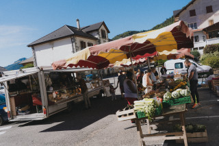 Marché du village Marché du village