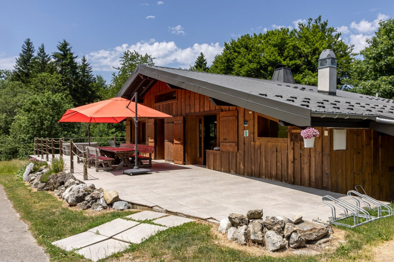 0003-r3a9966-hdr-web-68603