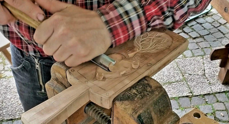 Stage d'Initiation à la sculpture sur bois d'art populaire des Pays de Savoie Habère-Lullin