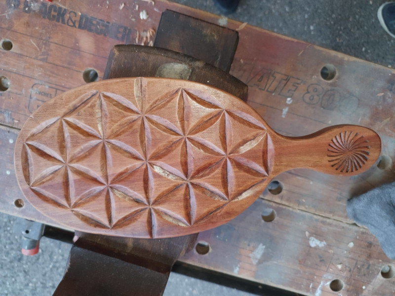 Stage d'Initiation à la sculpture sur bois_Habère-Lullin - © Jean-Camille Duvillaret Stage d'Initiation à la sculpture sur bois_Habère-Lullin