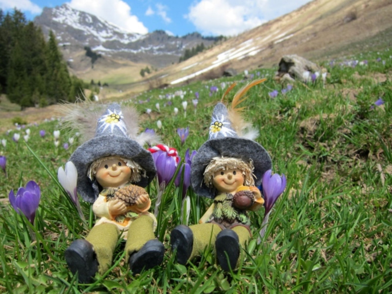 Themed Hikes and Walks_Saxel