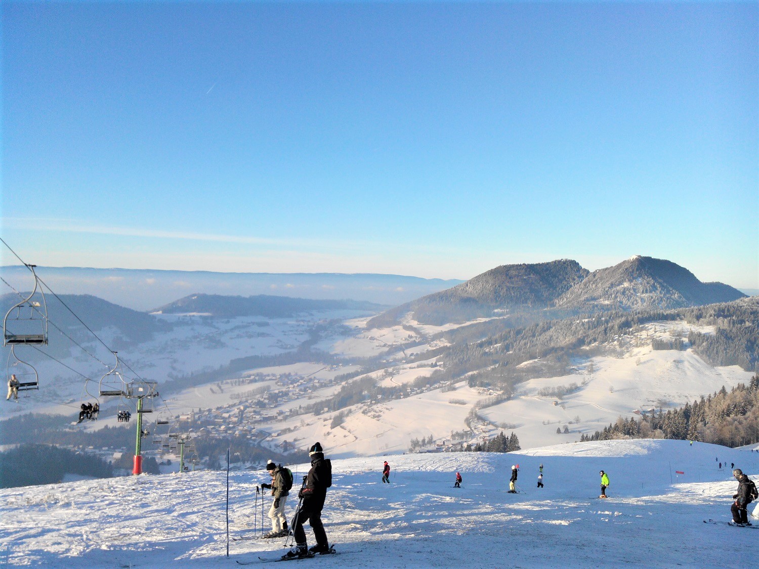 Ski alpin sur le domaine Hirmentaz-Les Habères - © OT Alpes du Léman